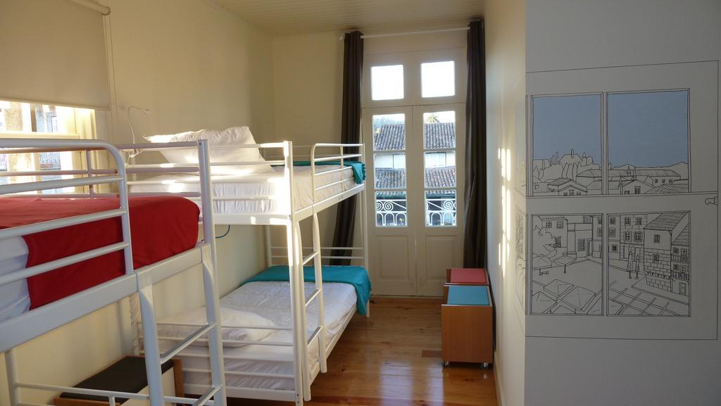 Santiago 31 Hostel غيمارايش الغرفة الصورة